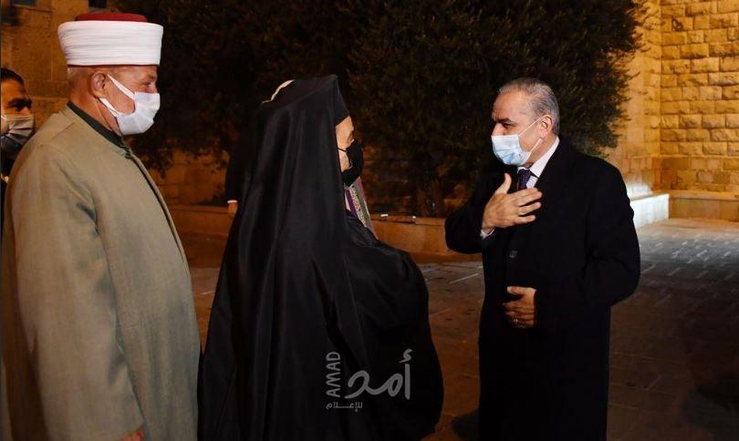 اشتية: "رسالتنا في ذكرى ميلاد المسيح أن وحدتنا الوطنية والمجتمعية هي أساس الصمود"