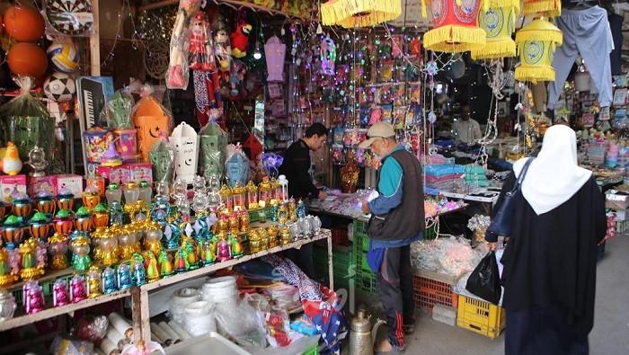 غزة تستقبل "رمضان" بأوضاعها الصعبة وأزماتها الخانقة