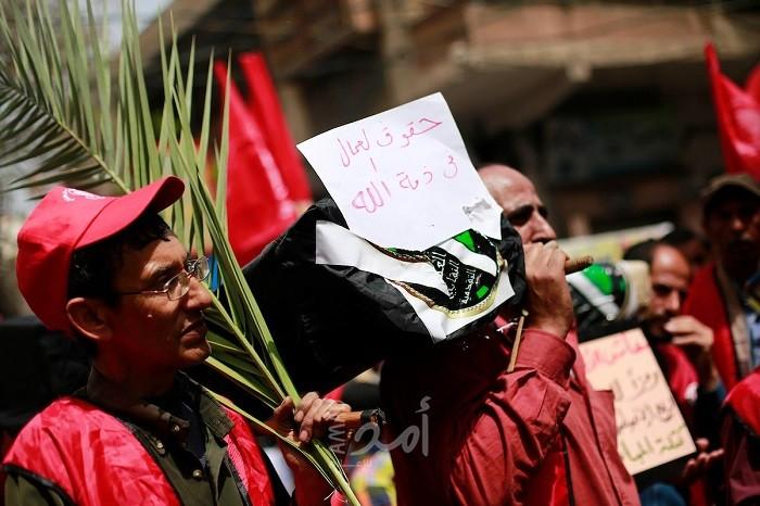 في يوم العمال العالمي.. مسيرة عمالية حاشدة في غزة تطالب بتوفير فرص عملٍ لها