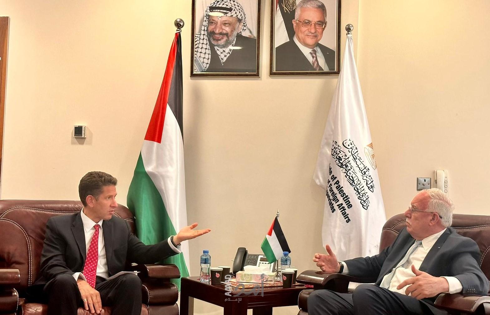 المالكي يطلع المدير العام لوزارة الخارجية البريطانية على آخر المستجدات والتطورات على الساحة الفلسطينية