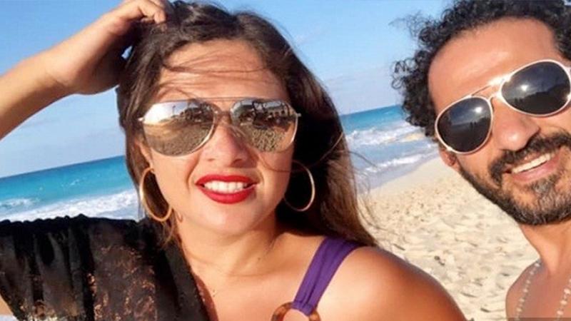 حلمى يقتحم كاميرا ياسمين عبد العزيز ويصر على الظهور معها .. شاهد