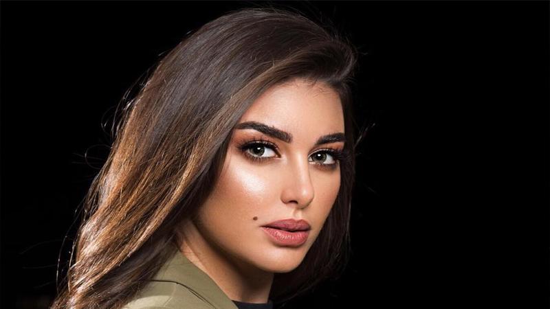 ياسمين صبري تشعل السوشيال ميديا .. شاهد