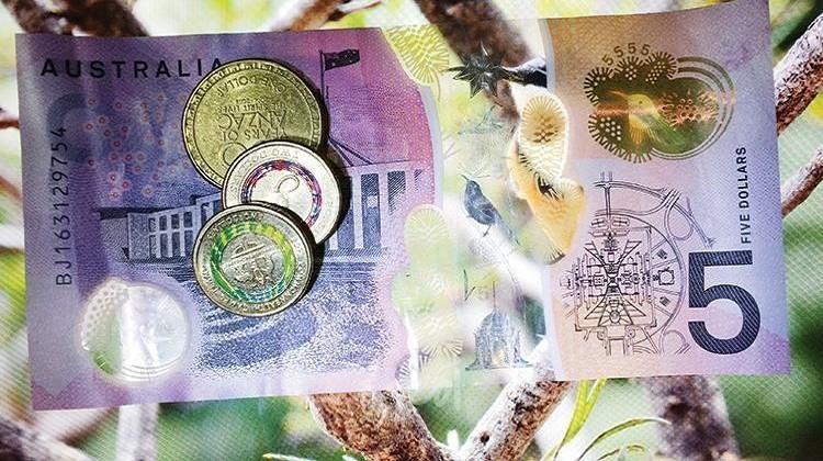 منظمة العدل والتنمية للدراسات تتوقع صك عملات ذهبية وفضية وانهيار الأسواق العالمية والدولار