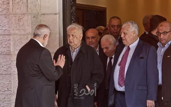 سيعقبه مؤتمر صحفي.. لقاء ثاني بين لجنة الانتخابات وحماس في غزة
