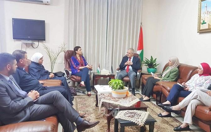 وزير النقل والمواصلات ورئيس الإحصاء الفلسطيني يبحثان سبل التعاون المشترك