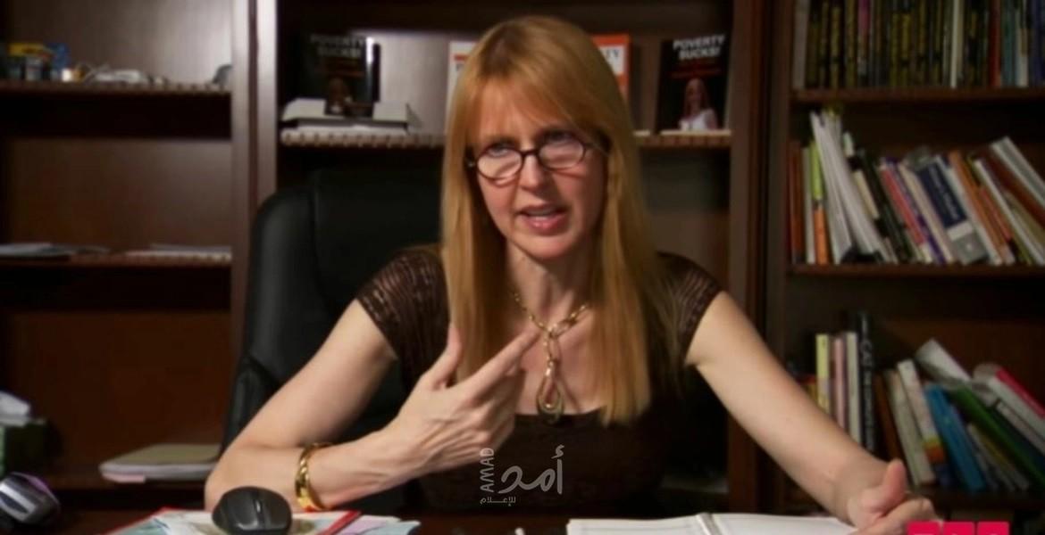 بالفيديو.. كيف تعيش "إيمي إليزابيث" أبخل مليونيرة في العالم؟