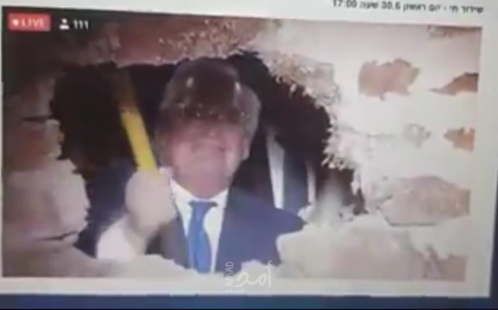 بالفيديو.. السفير الأمريكي فريدمان يفتتح نفقًا أسفل سلوان جنوب المسجد الأقصى واستنكار فلسطيني أردني