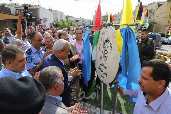 قلقيلية: رواجبة  يفتتح دوار الشهيد ياسر عرفات