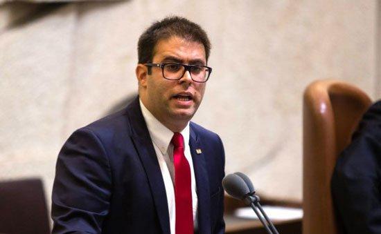 عضو كنيست إسرائيلي: غطاس وأوباما يدعمان الإرهاب!