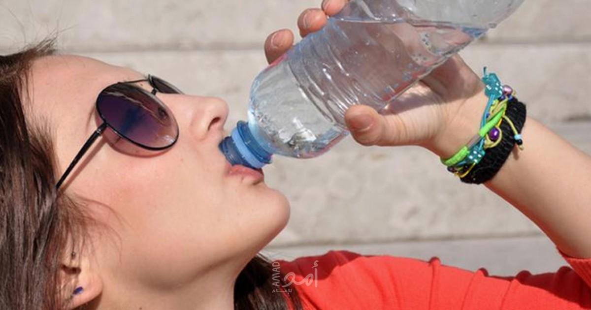 علامات تظهر على جسمك تدل على عدم شرب ما يكفي من الماء