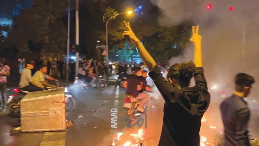 إيران: اعتقال عشرات "منظمي الاضطرابات" في عدة محافظات