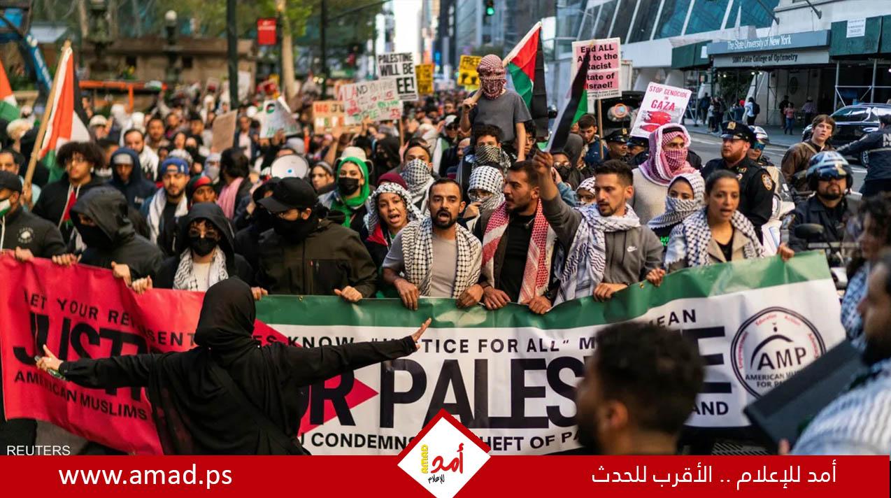 مؤيدون لفلسطين يقتحمون متجرً "زارا" للأزياء في مانهاتن بنيويورك- فيديو