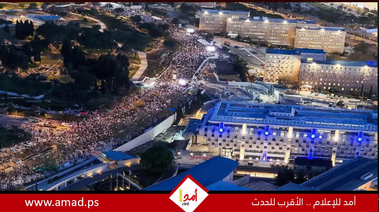 آلاف الإسرائيليين يتظاهرون مطالبين بصفقة تبادل وعزل نتنياهو