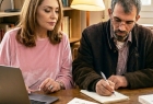 أحلام مستغانمي والعنوان المربك في كتاب "أصبحتُ أنتَ"