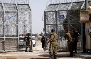 الجيش الإسرائيلي: تسليم أسيرين سوريين إلى الصليب الأحمر عبر "معبر القنيطرة"