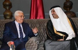 عباس يهاتف أمير قطر مهنئا باليوم الوطني ونجاح بلاده بتنظيم "كأس العرب"