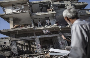 "عمل حماس" تعلن صرف الدفعة الأولى من المساعدات المالية للعمال المتضررين بغزة
