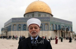 المفتى محمد حسين يدين اقتحام المستوطنين "مسجداً" في القدس