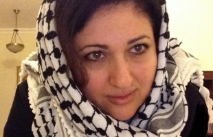 الإعلامية اللبنانية كاتيا ناصر تعلن براءتها من "العنصري" أبو سليمان