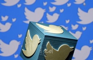 "تويتر" يزيل شارات التوثيق الزرقاء من حسابات وزارات أفغانية