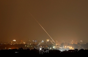 بيرتس يشترط: الخطوات الاقتصادية مع حماس مقابل نزع "صواريخ غزة"!