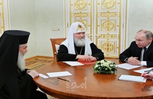 بوتين يلتقي البطريرك ثيوفيلوس ويدعم جهوده في حماية العقارات الأرثوذكسية