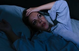 قلة النوم يؤثر على ذاكرتك ويقلل من كفاءة القلب