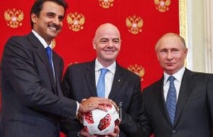رويترز: تنظيم كأس العالم في قطر على المحك لأول مرة