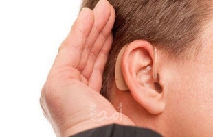 العلاقة بين السمع والصحة العقلية