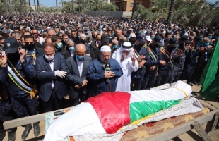 المئات يشاركون بجنازة القيادي في حماس والحية: الكرد لم يترك موطئًا إلّا وصلت قدمه إليه-صور