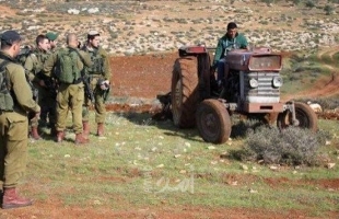 قوات الاحتلال تحتجز أربع جرارات زراعية في الأغوار الشمالية