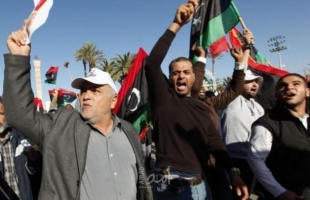 متخصص: التظاهرات في ليبيا كانت متوقعة نتيجة تردي الأوضاع المعيشية على يد حكومة السراج - فيديو