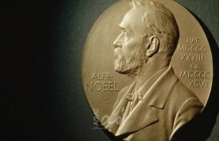 جائزة نوبل في الكيمياء لعام 2021 تمنح للعالمين ليزت وماكميلان