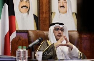 نواب يطلبون التصويت على حجب الثقة عن وزير الخارجية الكويتي