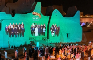 معربا عن سعادته باللقاء..الملك سلمان: مجموعة العشرين أثبتت قدرتها في تخفيف آثار جائحة "كورونا" على العالم