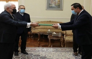 ظريف يتسلم أوراق اعتماد سفير سوريا الجديد لدى طهران