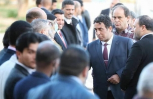 المجلس الرئاسي الليبي يؤدي اليمين أمام المحكمة العليا في طرابلس