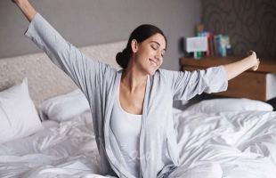 دراسة تكشف "فائدة عظيمة" للاستيقاظ مبكراً