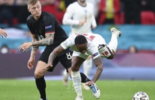 كأس أوروبا: إنجلترا تقصي ألمانيا بهدفي سترلينغ وكاين وتبلغ ربع النهائي