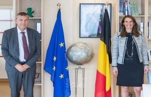 المفوض العام للأونروا فيليب لازاريني يقوم بزيارة بلجيكا