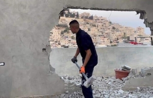 القدس: بلدية الاحتلال تُجبر مقدسيًا على هدم منزله في سلوان