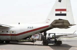 مصر ترسل ثلاث طائرات عسكرية فى ختام جسر المساعدات الإنسانية للسودان