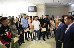 المدرسة الوطنية الفلسطينية للإدارة تستقبل  50 من طلبة الإدارة العامة بجامعة القدس