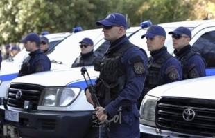 اليونان: التحقيق مع ثمانية أشخاص جدد يشتبه بانتمائهم لخلية تخطط لعمليات عدائية ضد اليهود