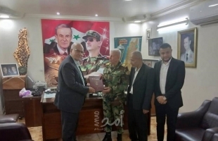 دمشق: الديمقراطية تزور اللواء "أكرم السلطي" القائد العام لجيش التحرير الفلسطيني