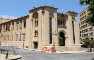 نواب مستقلون يعتصمون في البرلمان للمطالبة بانتخاب رئيس جديد للبنان
