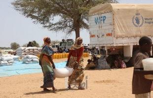 "برنامج الأغذية العالمي" يحذر من تداعيات الأزمة السودانية على السلم والاستقرار
