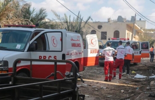 الهلال الأحمر الفلسطيني يطالب بإنقاذ مسعف محتجز ويكشف تفاصيل حادثة "صلاح الدين" - فيديو