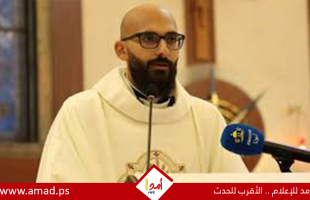 بسبب "تأثيره الوطني".. سلطات الاحتلال تُبعد راعي كنيسة اللاتين ببيت ساحور الأب لويس سلمان إلى الأردن