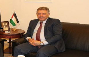 دبور يبحث مع المفوض العام للأونروا الظروف الحياتية الصعبة للاجئين في لبنان